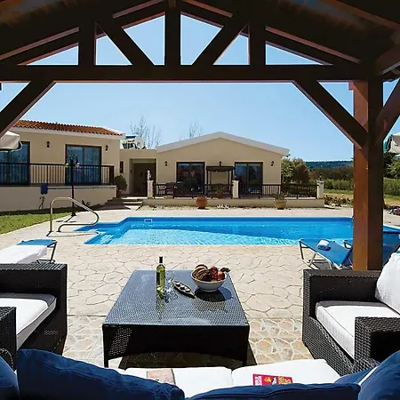 Michaela Polis